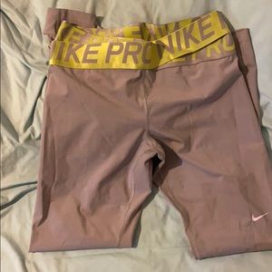 Nike leggings